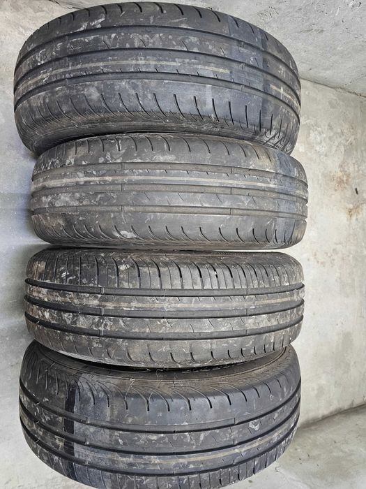 Anvelope vara 185.65r15,195.65r15,205.55r16,205.60r16,225.55r17,215.60r17,235.45r18