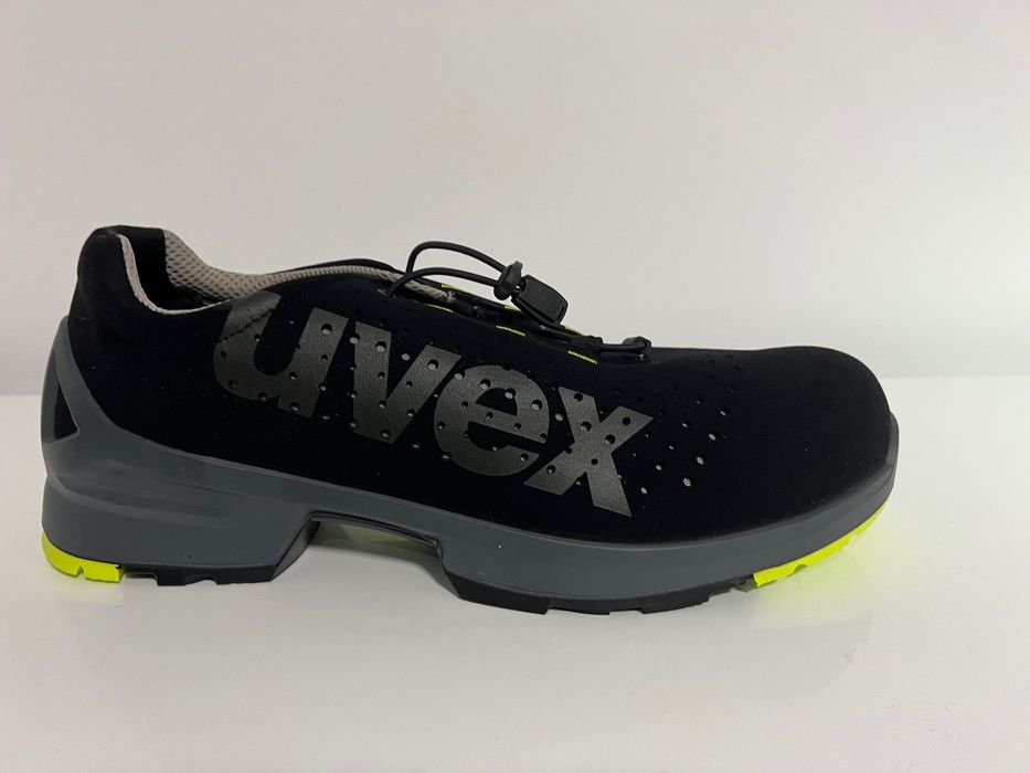Pantofi Uvex marimea 51 si 52