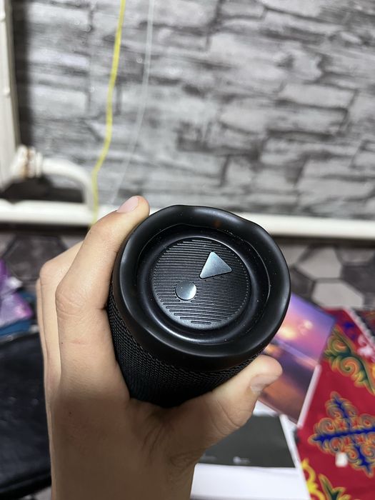 JBL FLIP 6 хароший