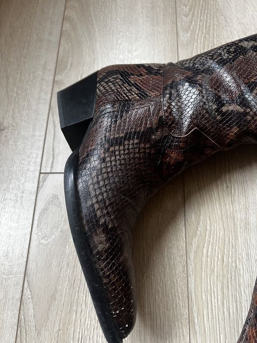 Дамски ботуши шпицари