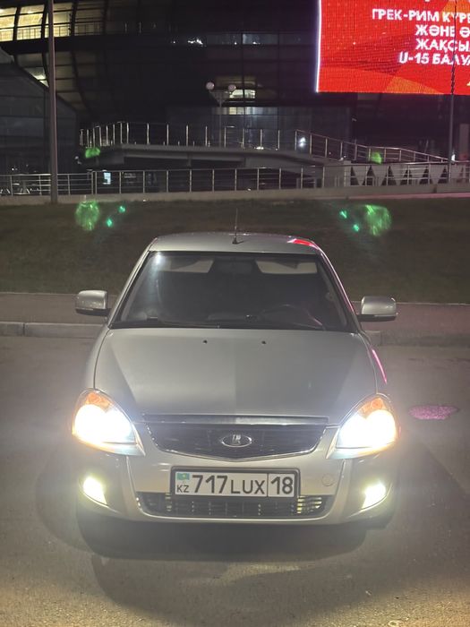 Продам лада Приора 2