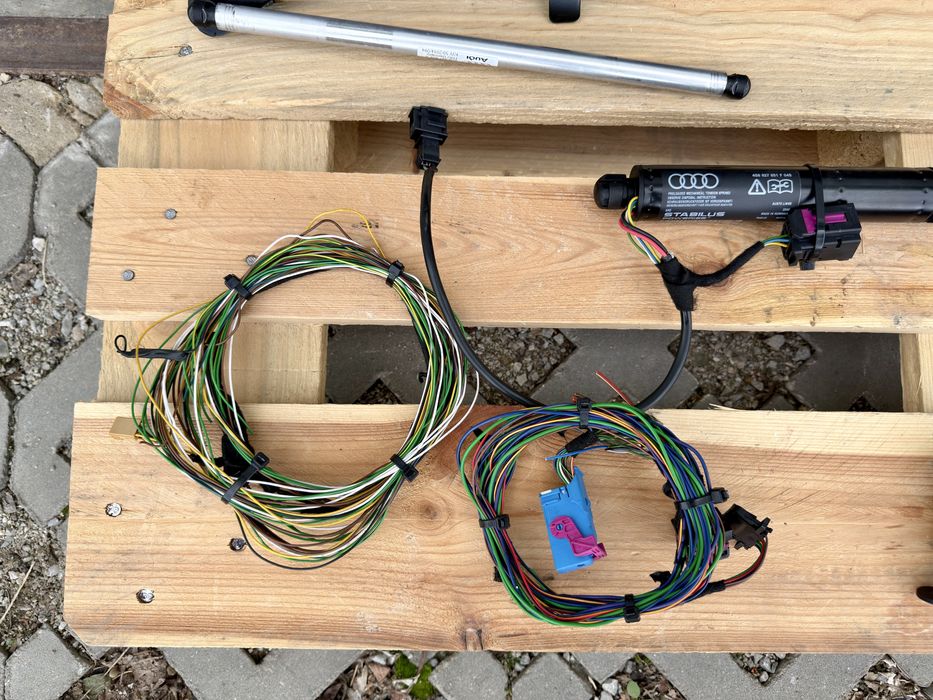 Автоматичен багажник AUDI A7 C7 4G Комплкет