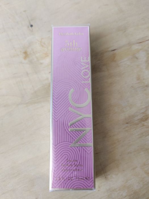 NYC  75ml.  Parfum sprey.