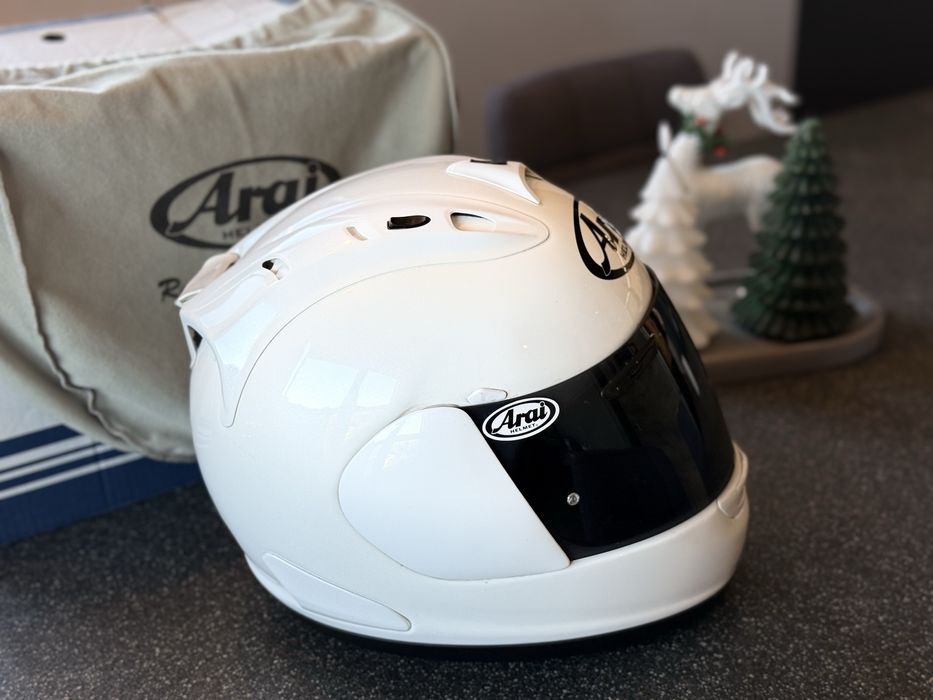 Arai RX-7 GP White Diamond