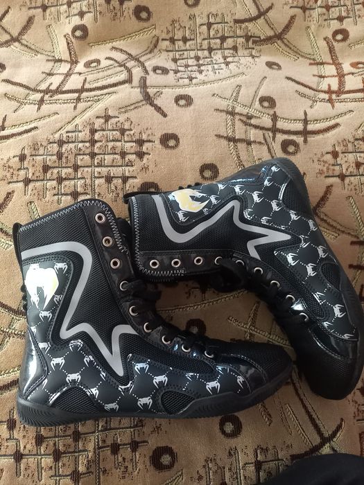 Боксёрки VENUM черные