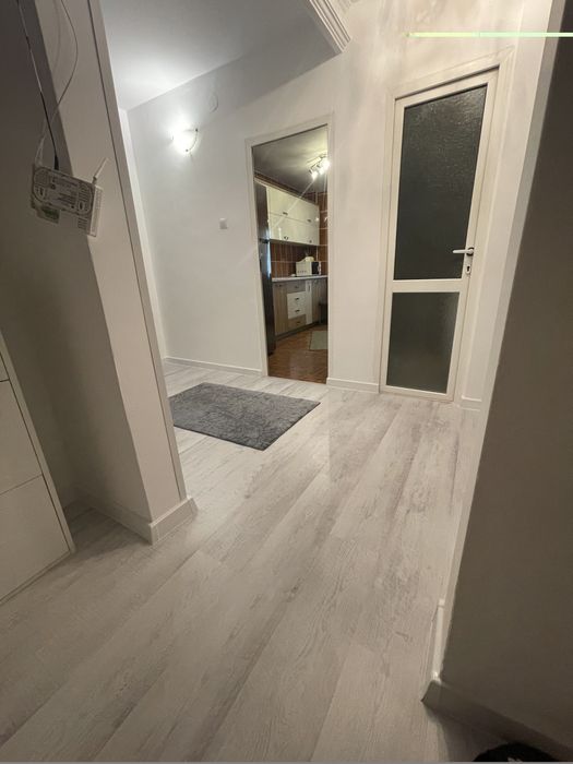 Regim hotelier Inchiriez apartament 3 camere langa Arges Mall