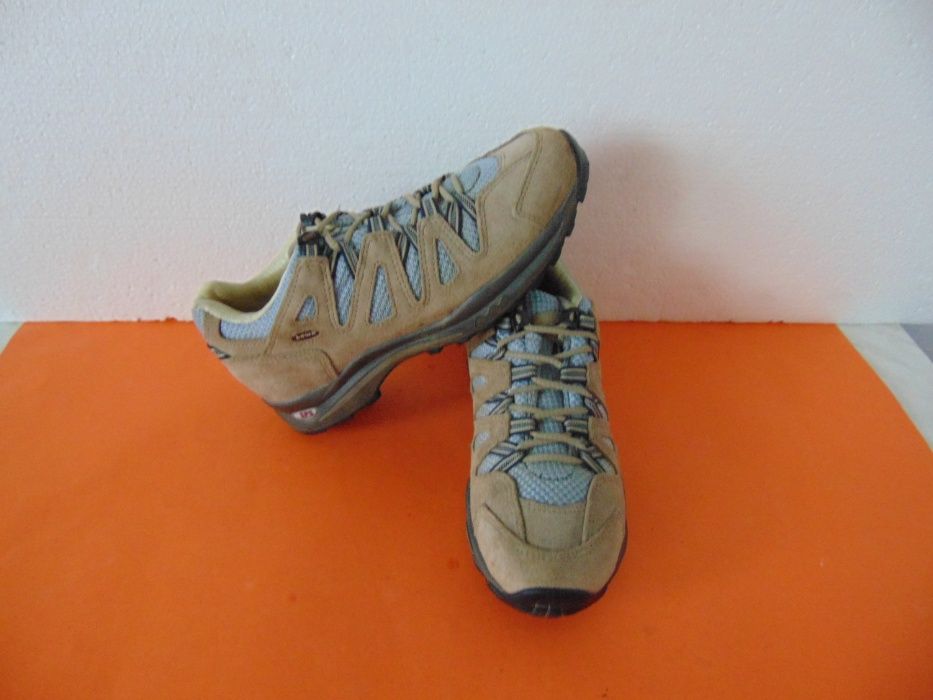 Lowa Vibram номер 39 Оригинални туристически обувки