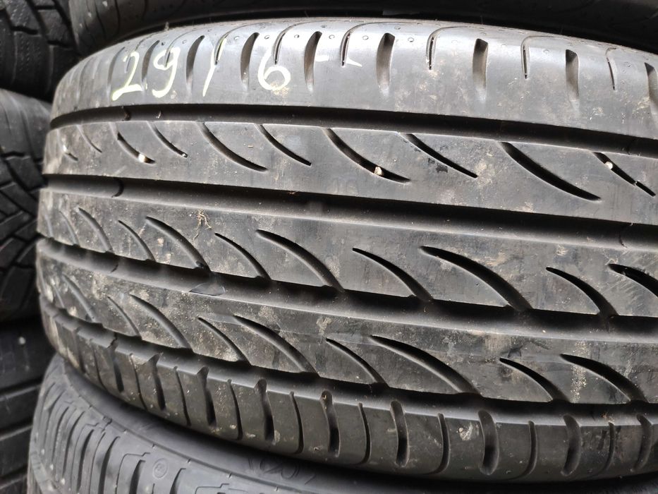 3бр Летни гуми 205 40 17 - Pirelli