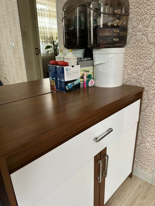 Комод айнасымен 7000 тг