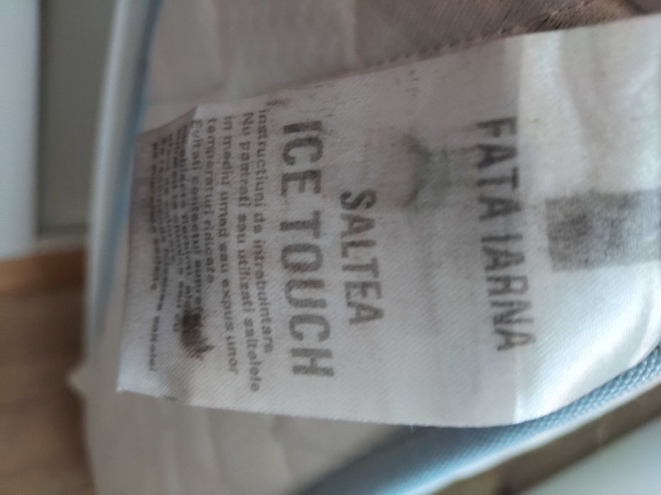 Vând saltea in stare foarte buna  foarte puțin folosită 160-200