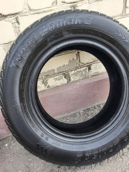 Продам комплект резины