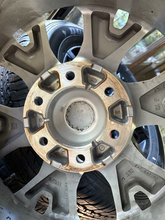 Оригинални джанти Isuzu D-Max 18" 6х139.7 + гуми 265/60/18