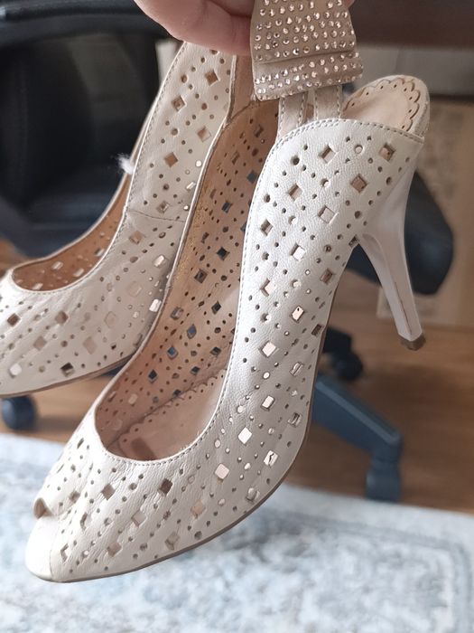 Продам туфли Турция