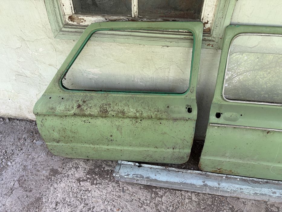 Дверь Запорожец Заз 968м