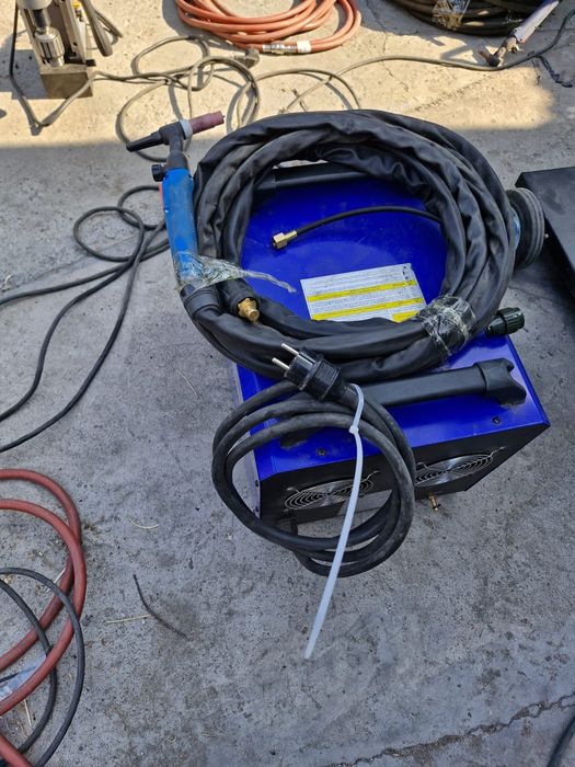 Продам сварочный аргонодуговой аппарат