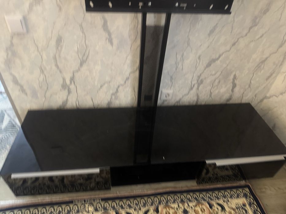 Тумба под телевиор