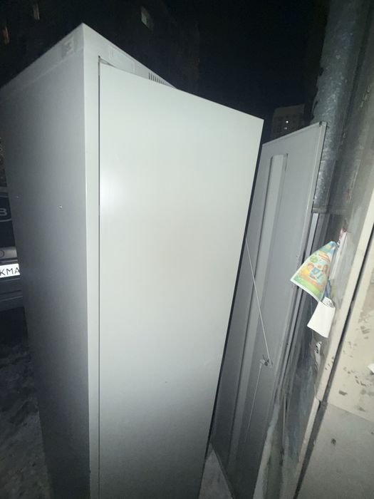 шкаф железный б/у