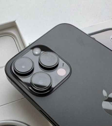 iPhone 14 pro 128 space black