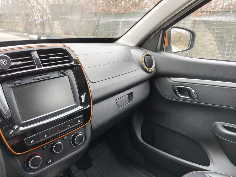 Vând Dacia Spring 08.2022