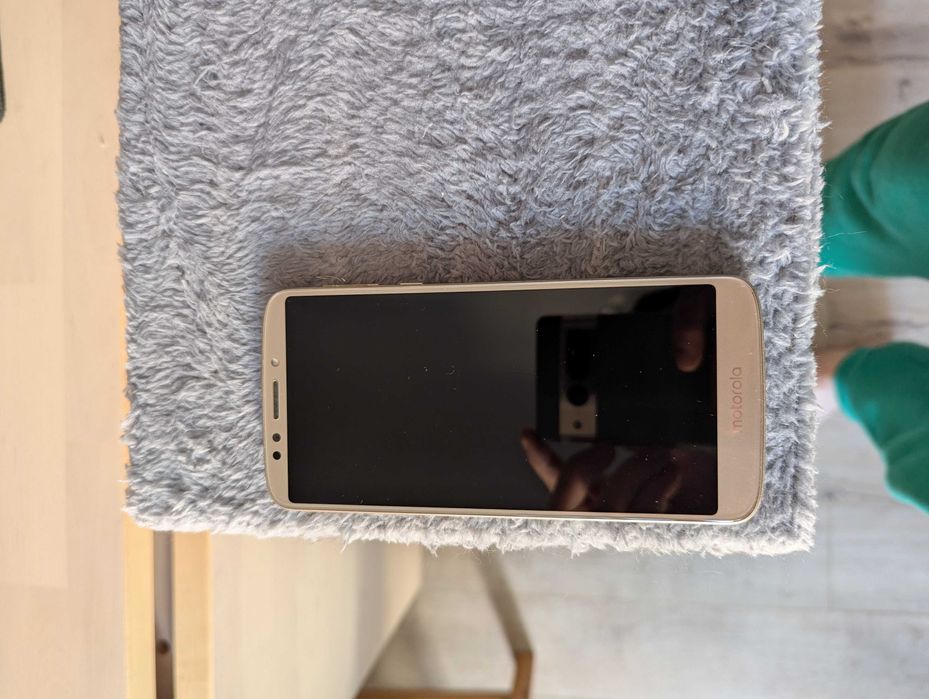 Motorola Moto E5, Dual SIM, 16GB, 4G, Gold