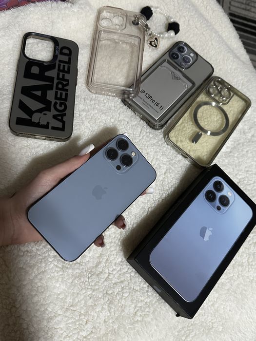 Iphone 13 Pro Blue Sierra 256gb Pretul este negociabil +4 huse cadou