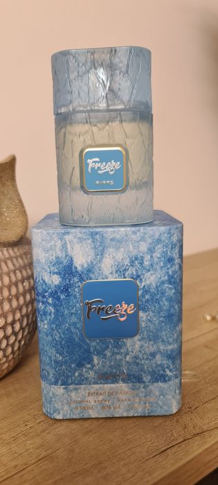 Vând parfum barbati