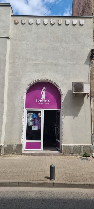 De închiriat spațiu comercial str.  Mihai  Eminescu nr 4