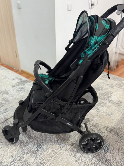 Продам детскую коляску