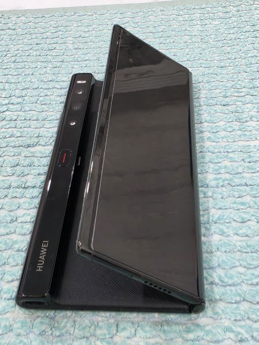 Huawei mate xs2 (8/512)