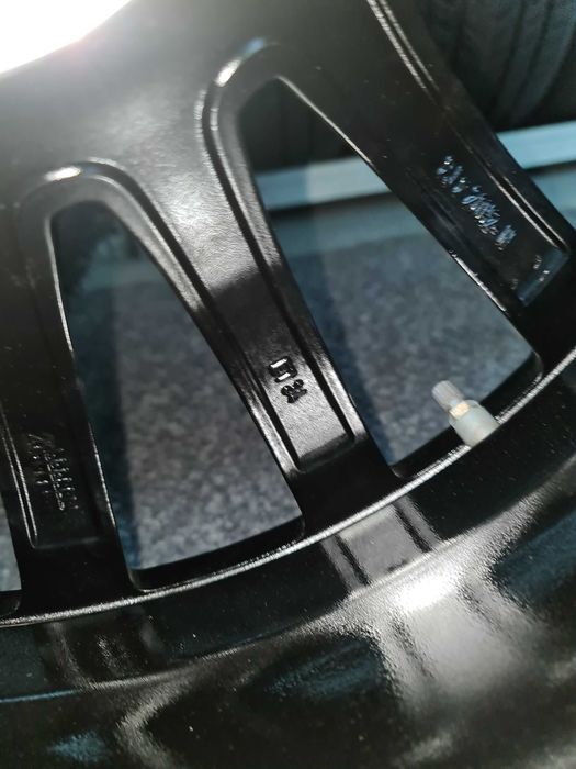 Jante Mercedes W223 S Class AMG  Anvelope iarna noi Pirelli 255 40 R20