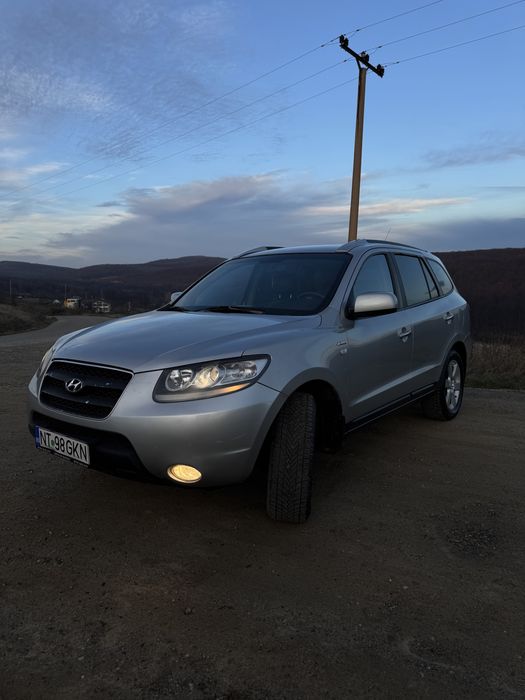 Hyundai Santa Fe 2007 • 2.2 CREi • 4x4 blocabil • Automată • Full •