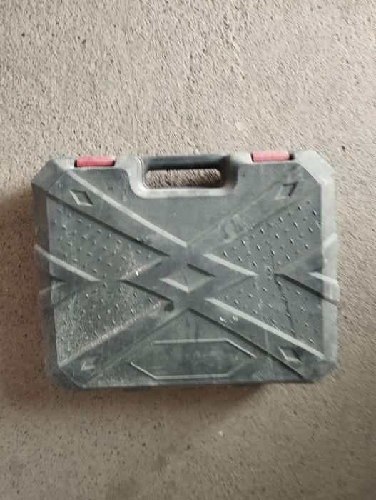 Перфоратор  электроинструмент