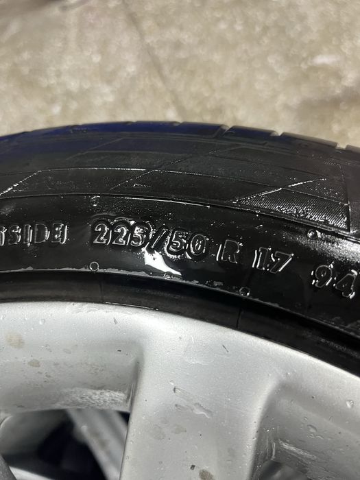 BMW r17 225/50/17