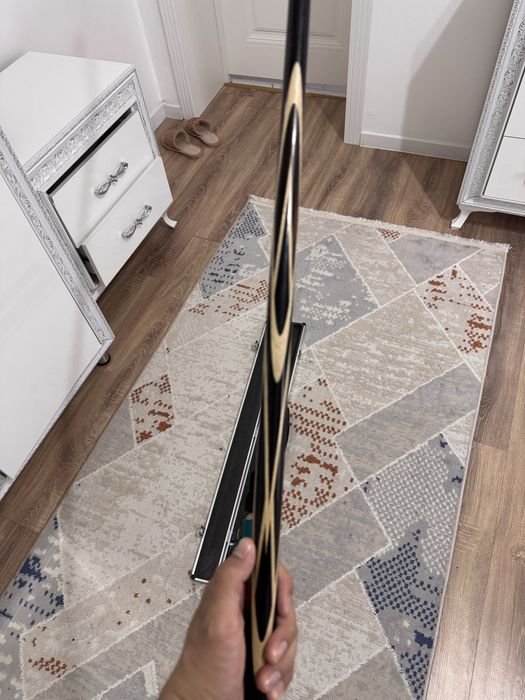 Продается Кии бильярдный