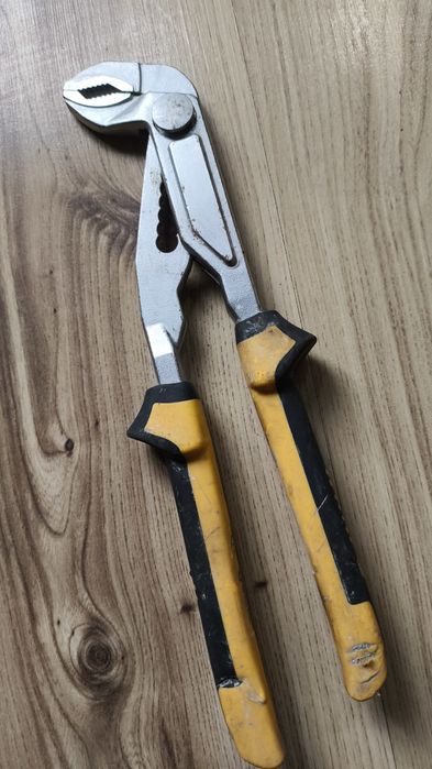 Водопроводни клеще гарги