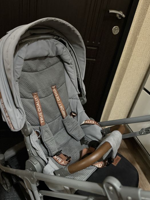 продам прогулочную коляску