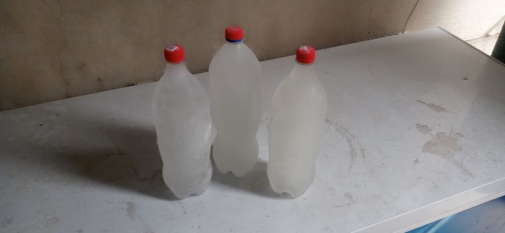 Муз , лёд сотилади 1.5 литрли баклашкада 3000 сум