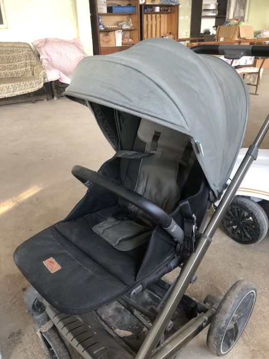 Продам коляску двойной