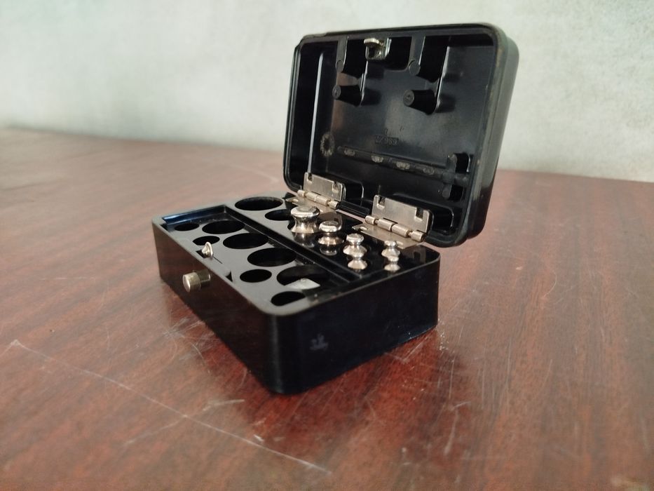 Паллали тарози сотилади