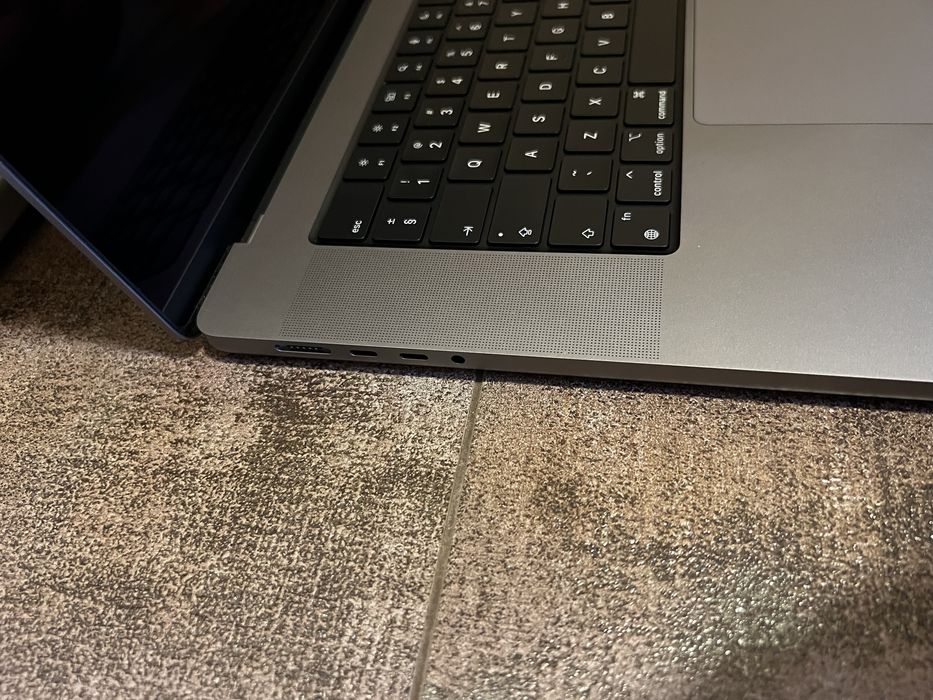 Macbook 16 M1 pro 2021