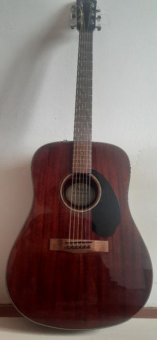 Гитара фендер продаётся