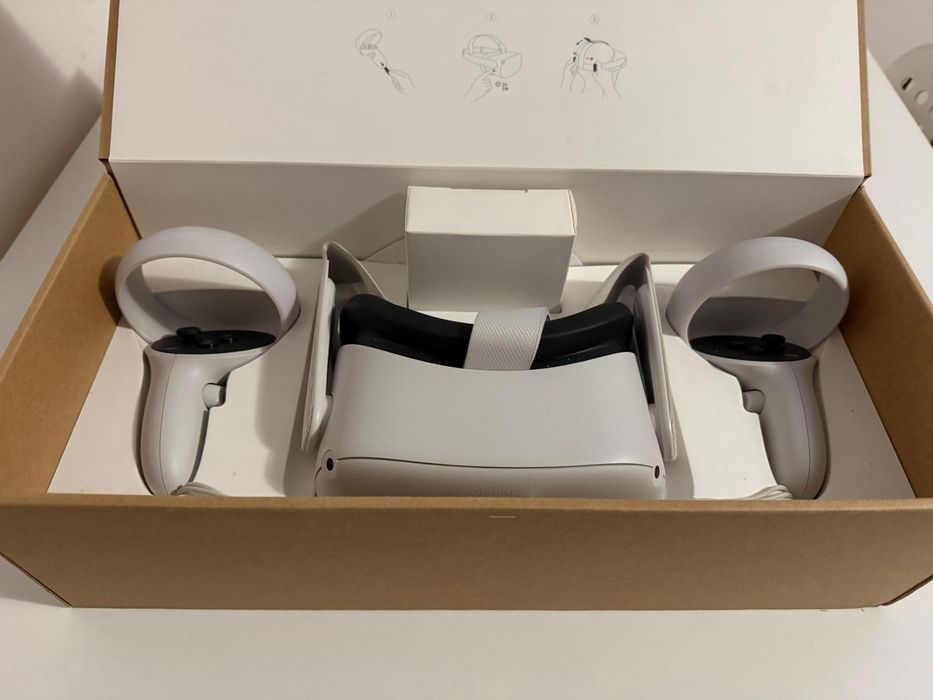 Oculus Quest 2 – 128GB, stare impecabilă (aproape nou)