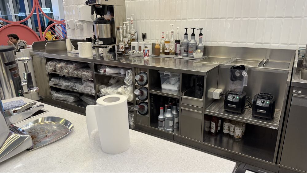 Kafe, restoran, fast fud ucun nerjaveyka. Изделие из нержавейки