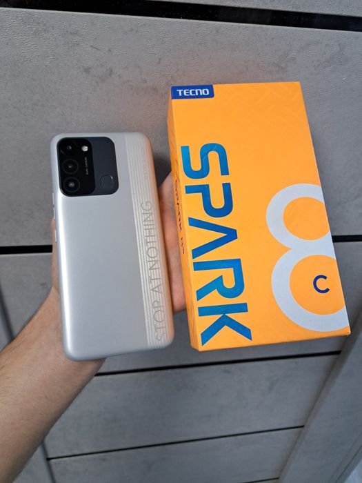 Tecno Spark 8c память 64gb очилмагян