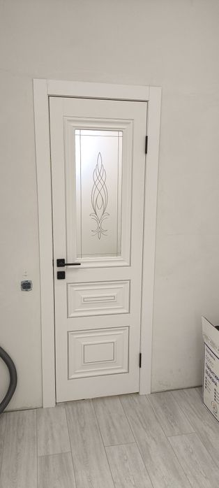 Установка межкомнатных дверей