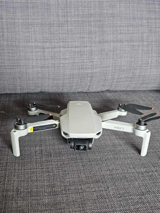 Drona DJI Mini 2