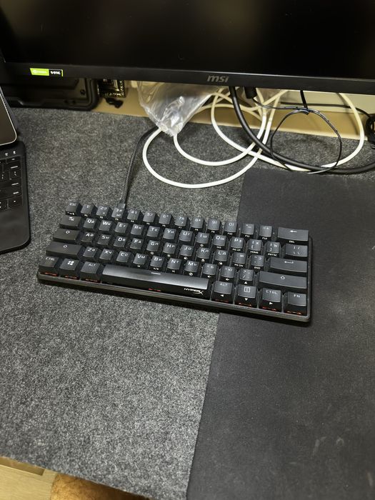 Клавиатура Hyperx alloy origins 60