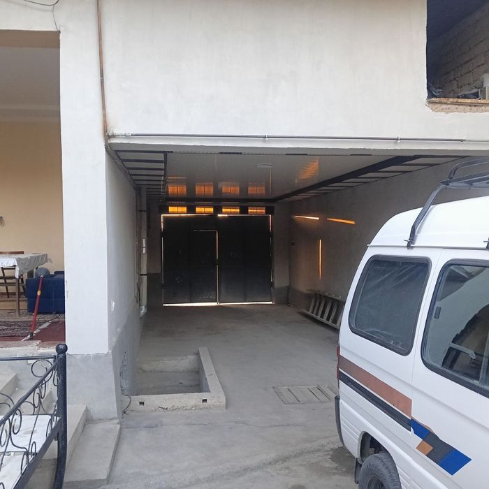 Chuqursoyda hovli sotiladi