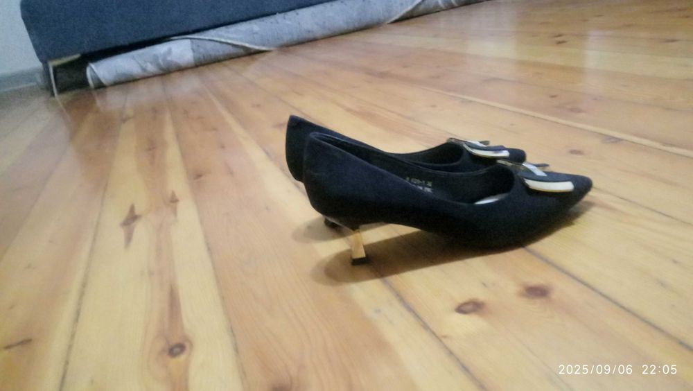 Женские туфли размер 36