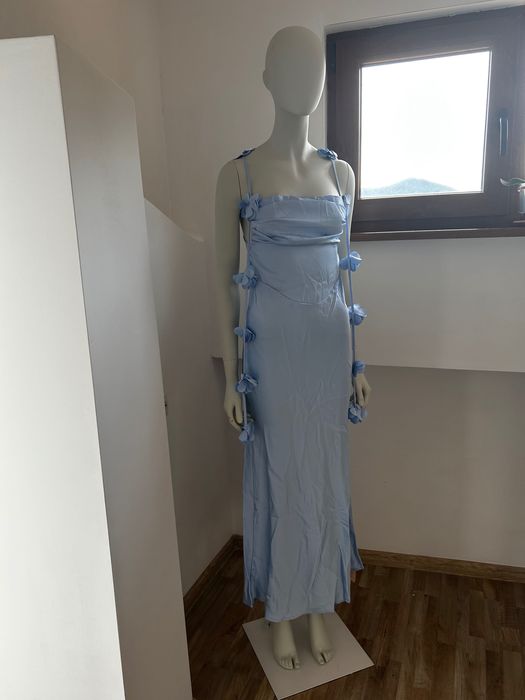 Светлосиня официална рокля размер 36